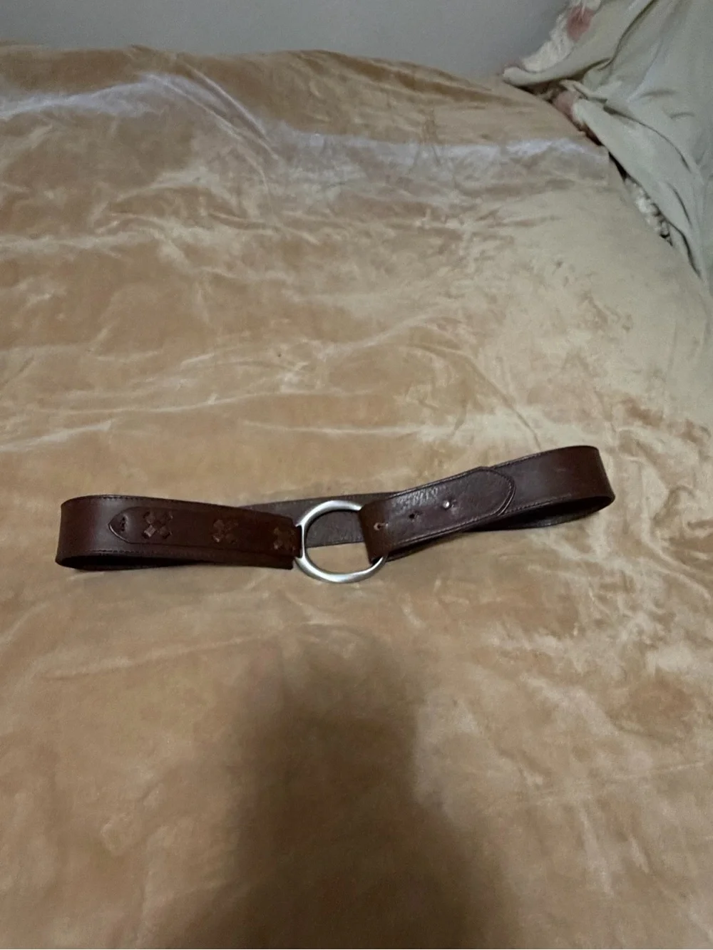 Eddie Bauer Brown Leather Women’s Belt with Silver Ring Medium